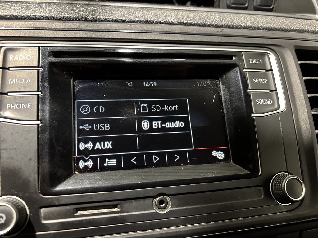 Volkswagen Transporter T32 2.0 TDI BMT Backkam Drag Värmare Endast 1900mil