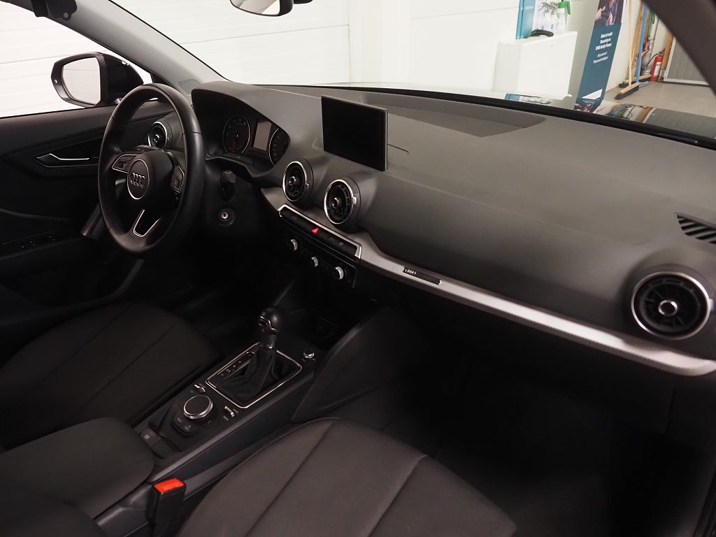 Audi Q2 35 TFSI 150hk S Tronic Proline P-Sensorer Connectivity 2019