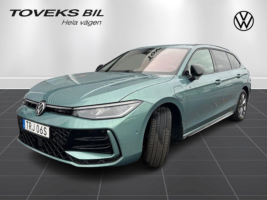 Volkswagen Passat R-Line eHybrid  Toveksdagarna 4,95%