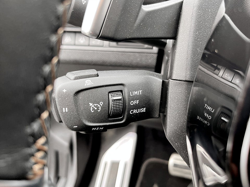 Bild på Peugeot 3008 GT 1.2 PT 130hk Aut B-KAMERA CARPLAY NAVI