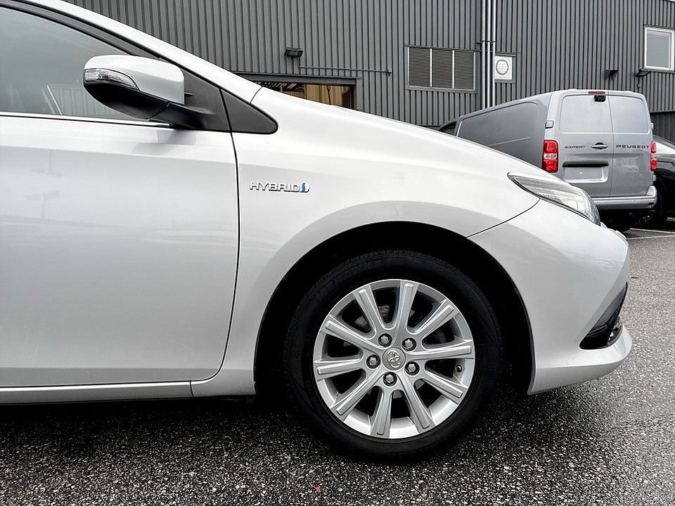 Bild på Toyota Auris Touring Sports Hybrid 136hk Aut B-KAMERA FARTHÅLLARE