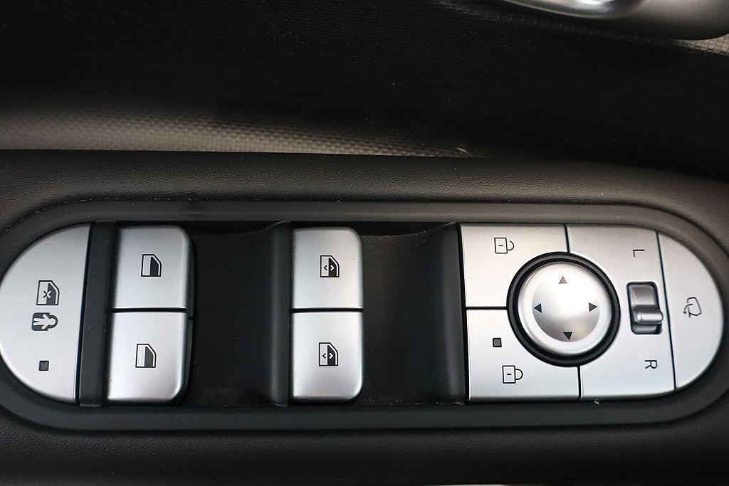 Bild på Hyundai IONIQ 5 Essential 72.6kWh 218hk Aut - B-KAMERA, SOLCELLER