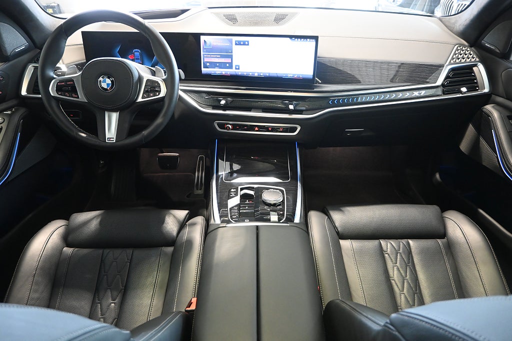 BMW X7 2025 - miniatyr 9