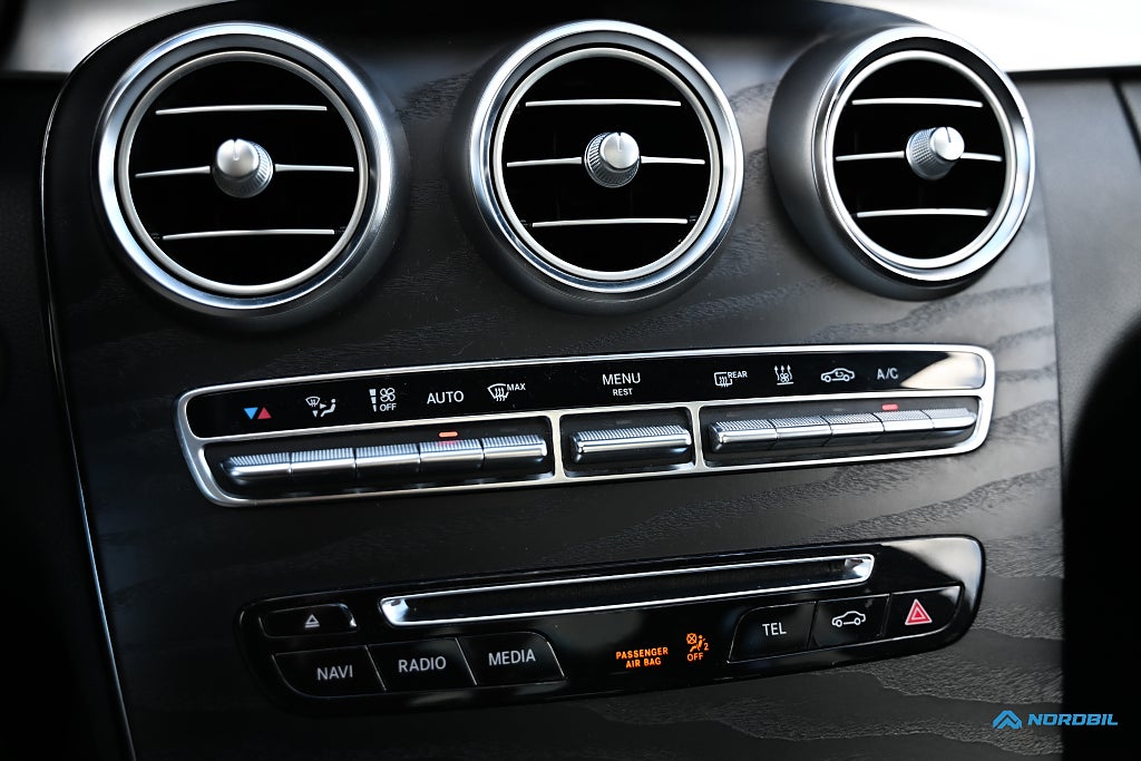 Mercedes-Benz C 220d