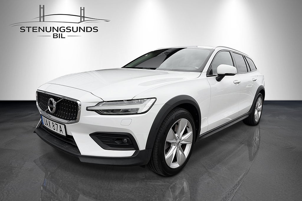 Volvo V60 Cross Country D4 AWD Advanced SE II | Drag | Värmare | Bytt kamrem