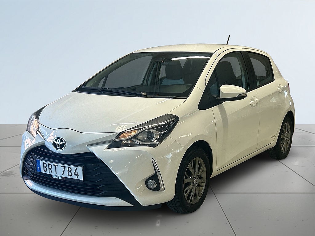 Toyota Yaris 5-dörrar 1.5 Active B-kamera Kamkedja Mvärmare S&V