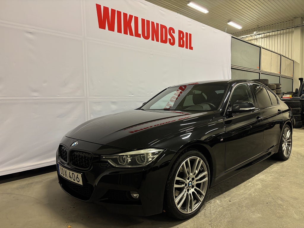BMW 320 i xDrive Steptronic M-Sport Back Drag Skinn Cockpit