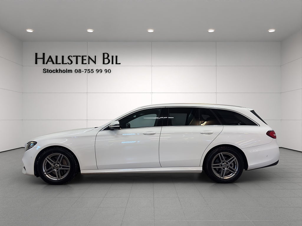 Mercedes-Benz E 200 T AMG Widescreen Värmare Kamera Navi Svensksåld