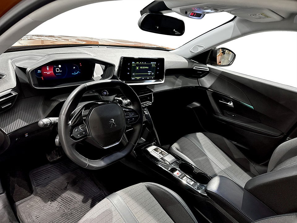 Bild på Peugeot 2008 Allure 1.2 PT 130hk Aut B-KAMERA CARPLAY