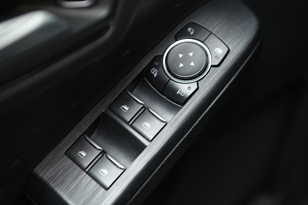 Ford Kuga Plug-In Hybrid E-CVT ST-Line Navi Drag Leasbar 2021