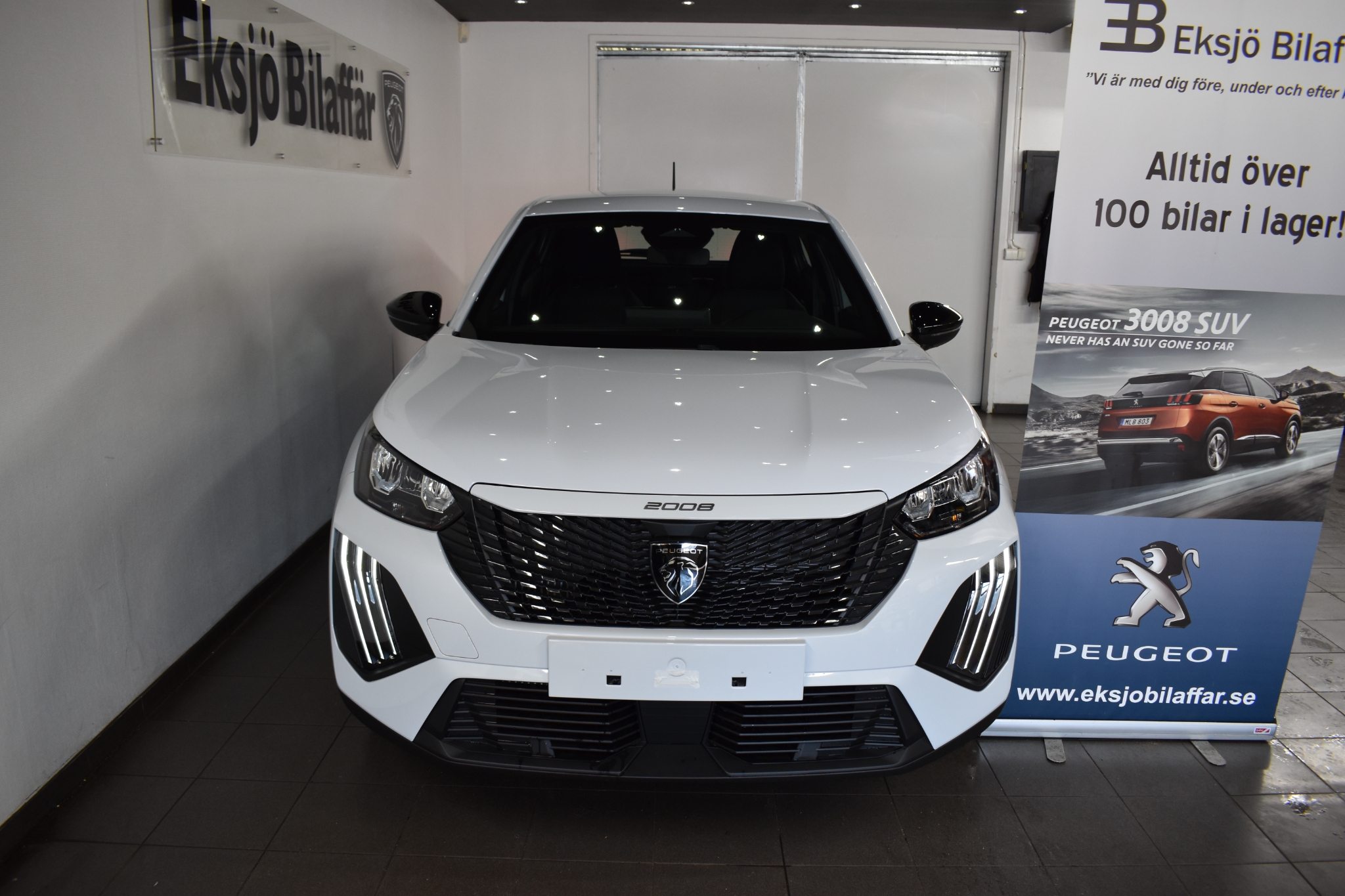 Peugeot 2008 Hybrid STYLE 145hk Automat 2026, kuva 2/10