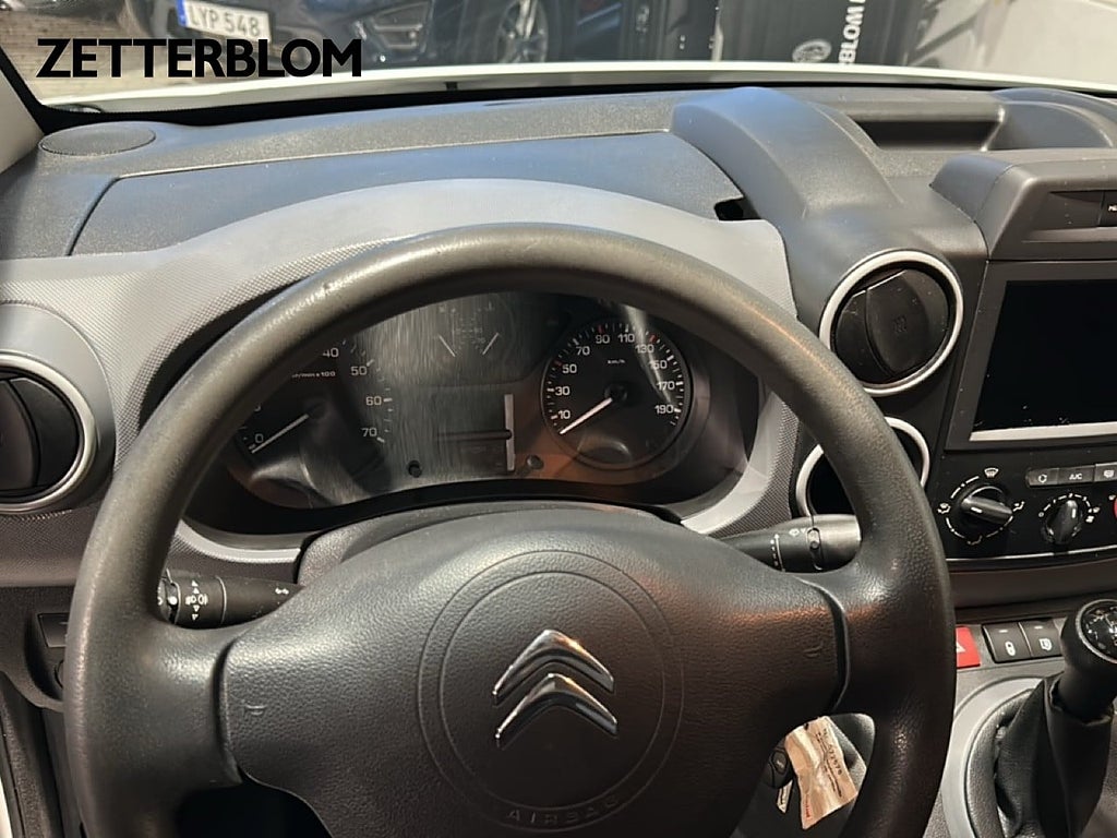 Transportbil - Skåp Citroën berlingo 11 av 16