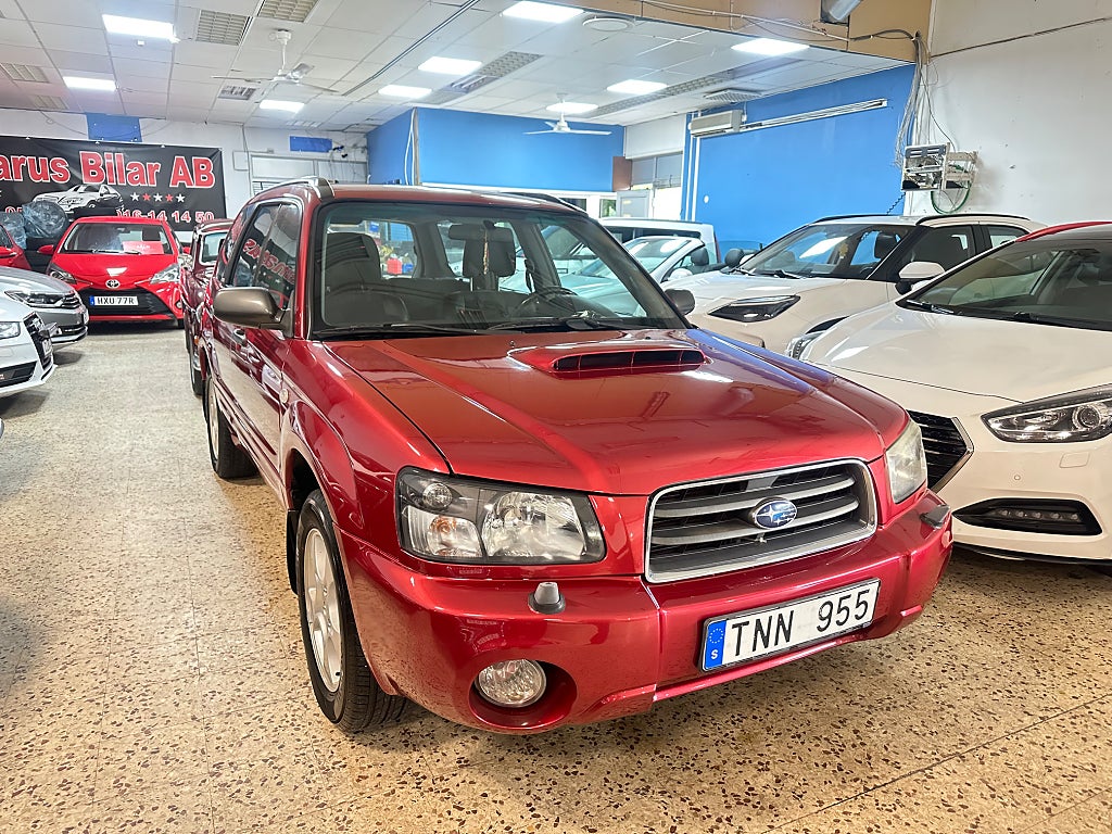 Subaru Forester 2.0 4WD Ny Besiktigad & Ny Servad 