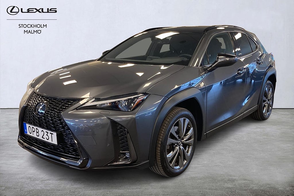 Lexus UX F Sport Design P-Värm B-kamera Navi Keyless CARPLAY