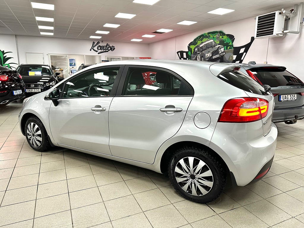 Kia Rio 5-dörrar 1.2 CVVT Komfort, Ny besiktad Välservad 