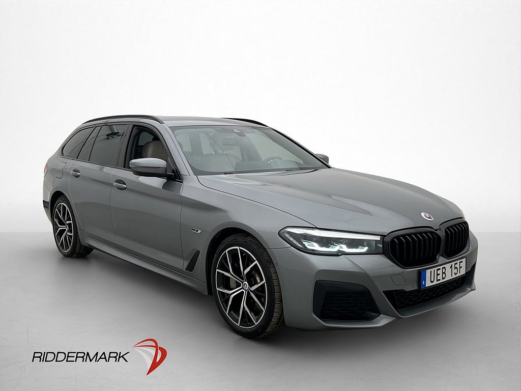 BMW 530e xDrive Touring M Sport H/K Komfortstolar Drag MOMS