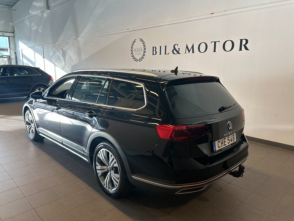 Volkswagen Passat 2022 - miniatyr 2