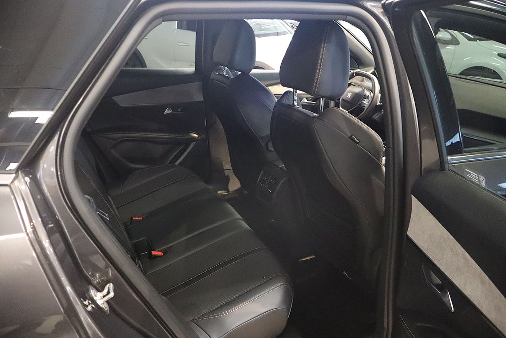 Bild på Peugeot 3008 GT 1.2 PT 130hk Aut - B-KAMERA, CARPLAY