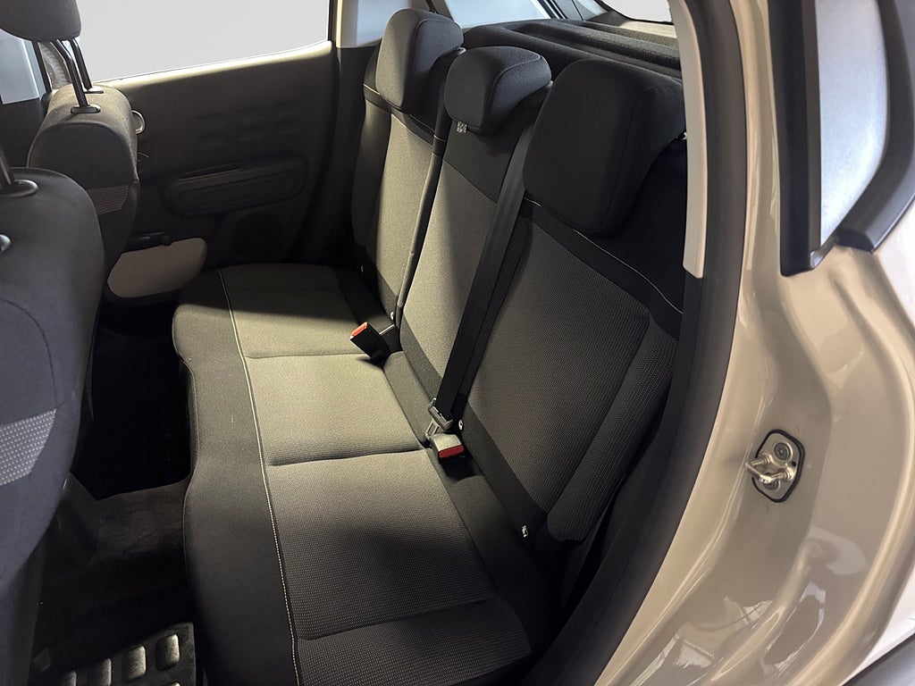Citroën C3 1.2 PT 83hk Dragkrok Apple Carplay Farthållare bild 5