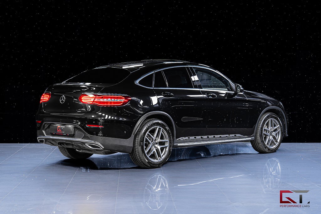 Mercedes-Benz GLC 220 d Coupé 4M AMG Taklucka Burmester 19” Värmare Drag