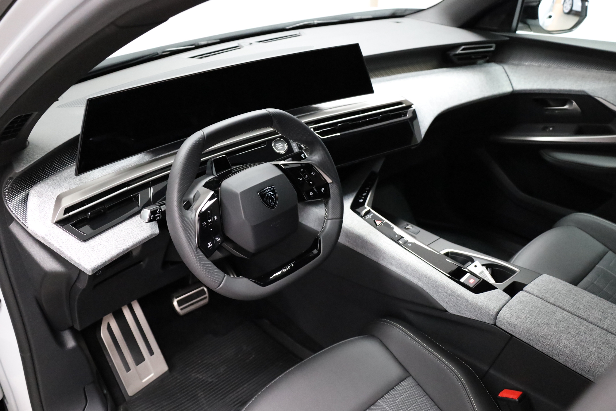 Peugeot e-3008 GT 2026, bild 5/10