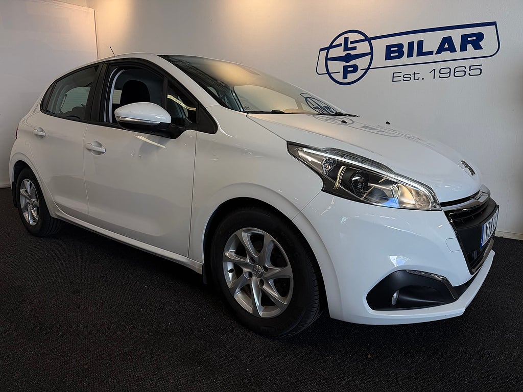 Peugeot 208 1.5 BlueHDi 102hk | M&K-Värmare | GPS | Carplay | Vhjul