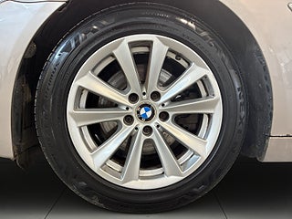 BMW 520d Sedan Aut Drag Värmare Taklucka Nyservad Psens S&V-hjul