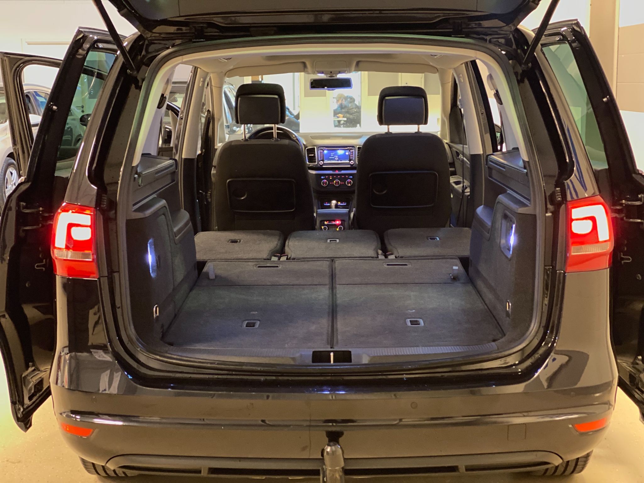 Volkswagen Sharan 2014, bild 7/46
