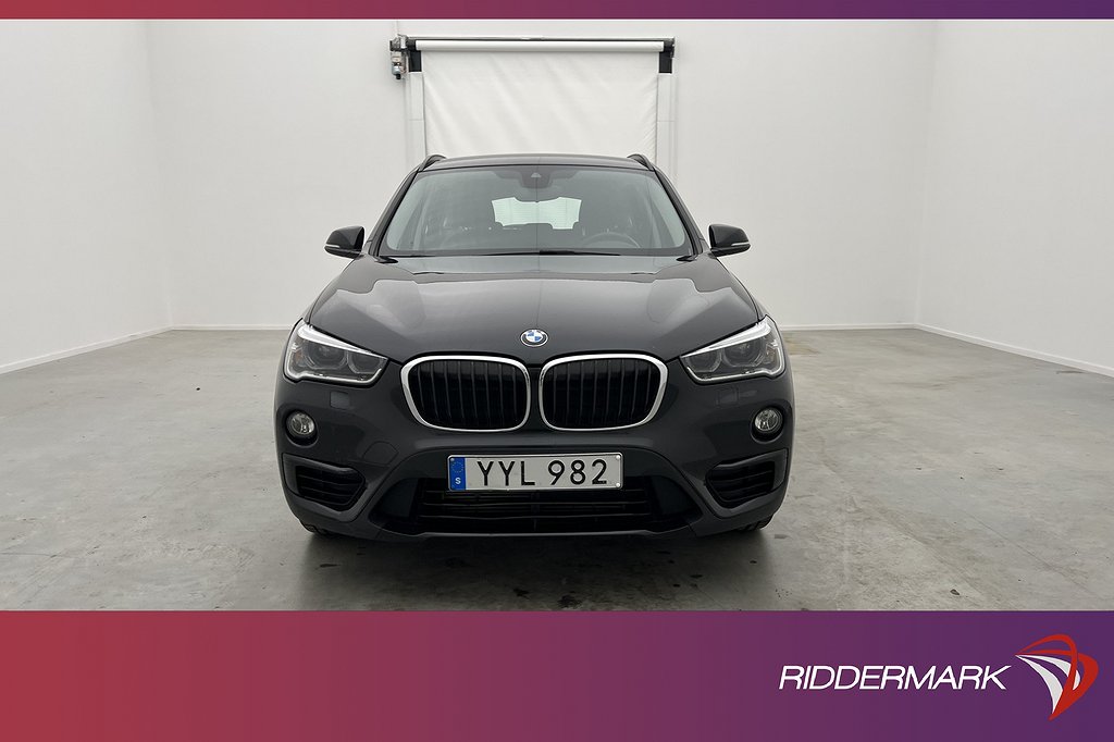 BMW X1 xDrive20d 190hk Sport line HiFi Sensorer Drag