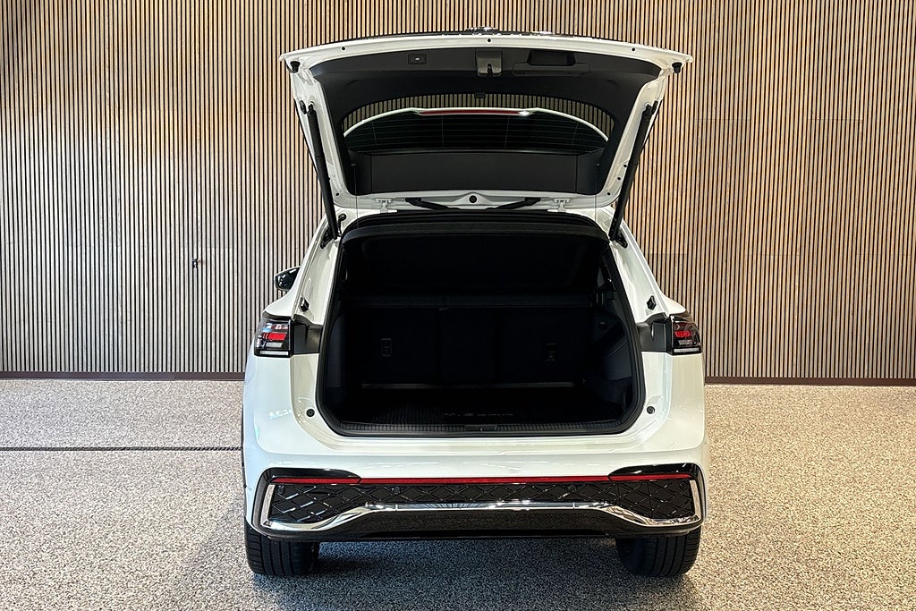 Volkswagen Tiguan eHybrid 1.5 TSI  R-Line Pano Massage HUD