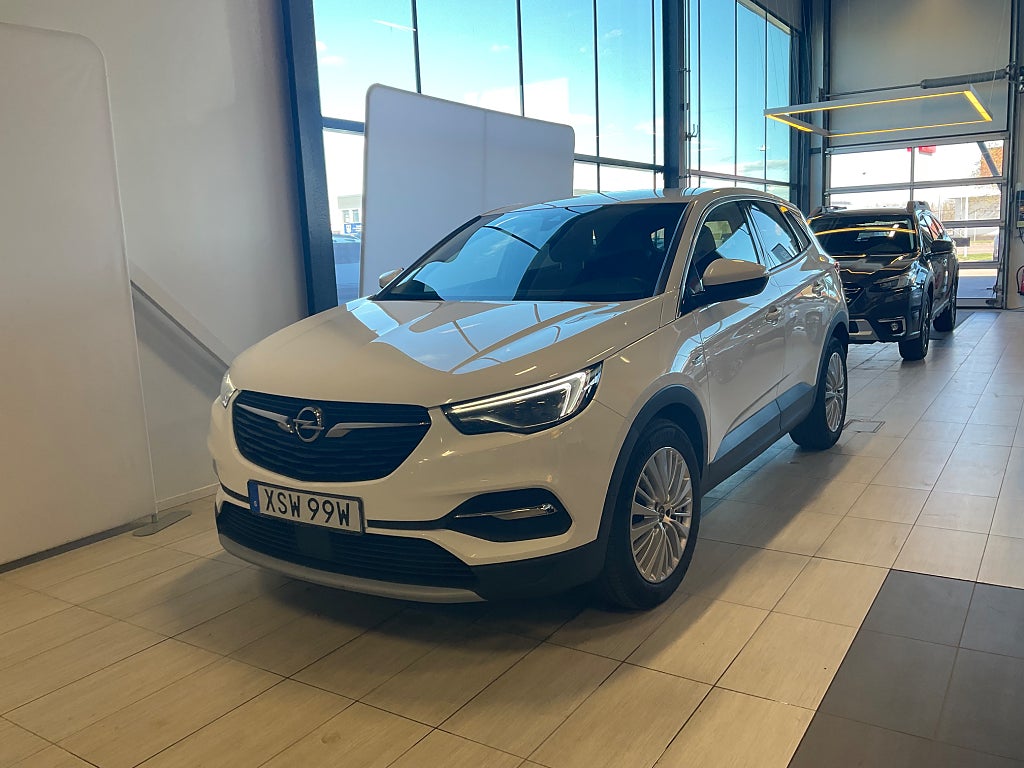 Opel Grandland X 1.6 Turbo Dynamic 180 Hk Vinter hjul ingår