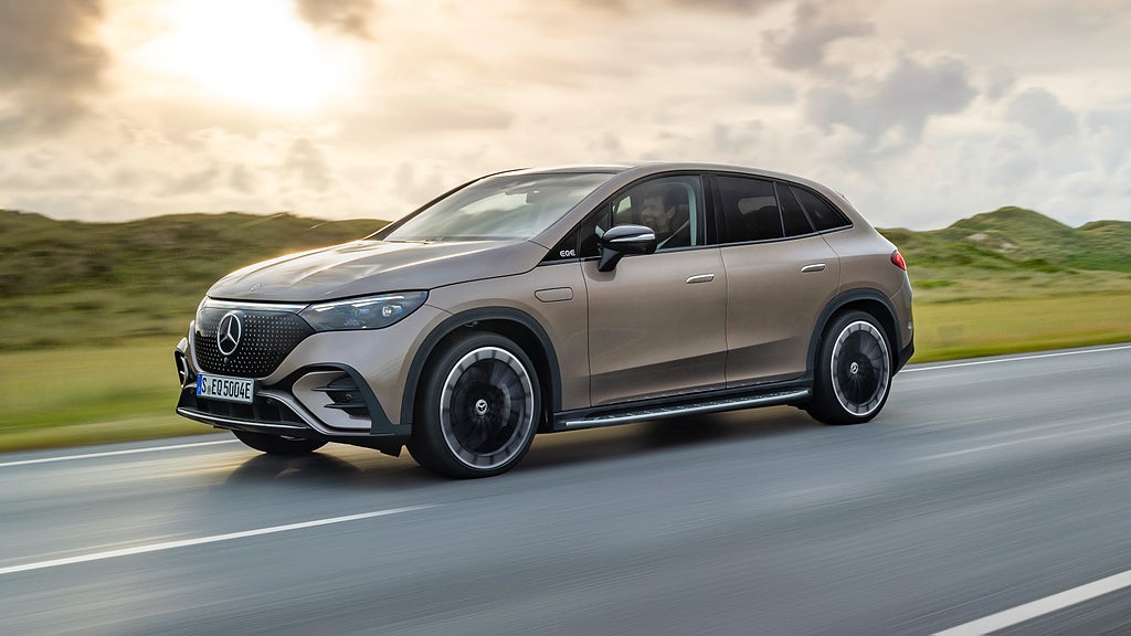 Nya Mercedes EQE suv har en räckvidd på upp emot 59 mil. Foto: Mercedes