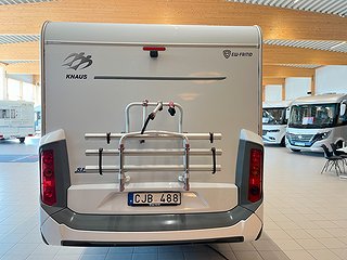Husbil-halvintegrerad Knaus Sport TI 4 av 15