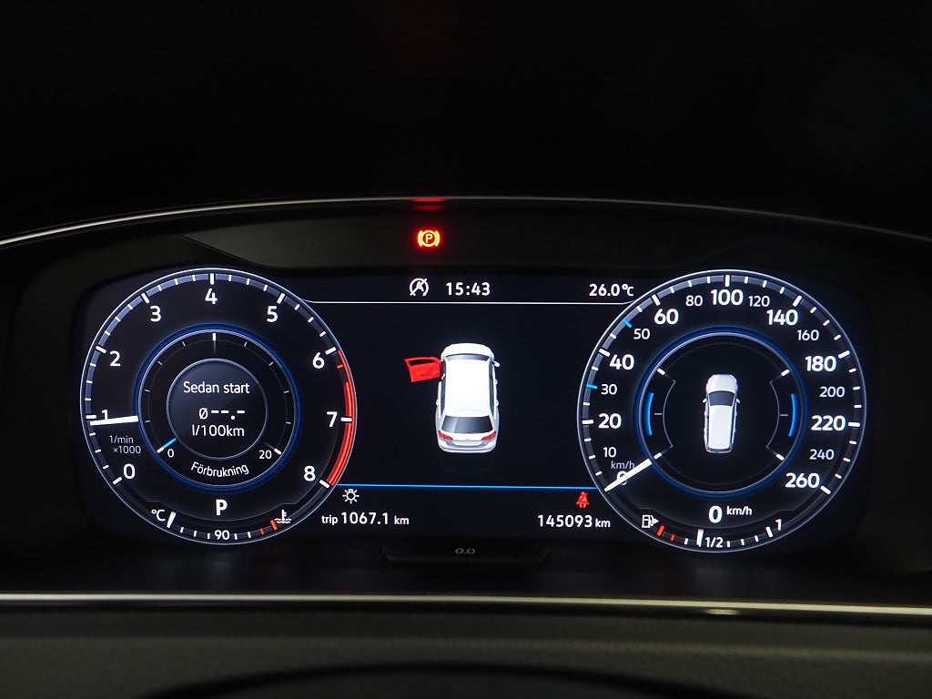 Volkswagen Golf SC 1.5 TSI GT R-Line Cockpit Drag P-Värm B-Kam 2019
