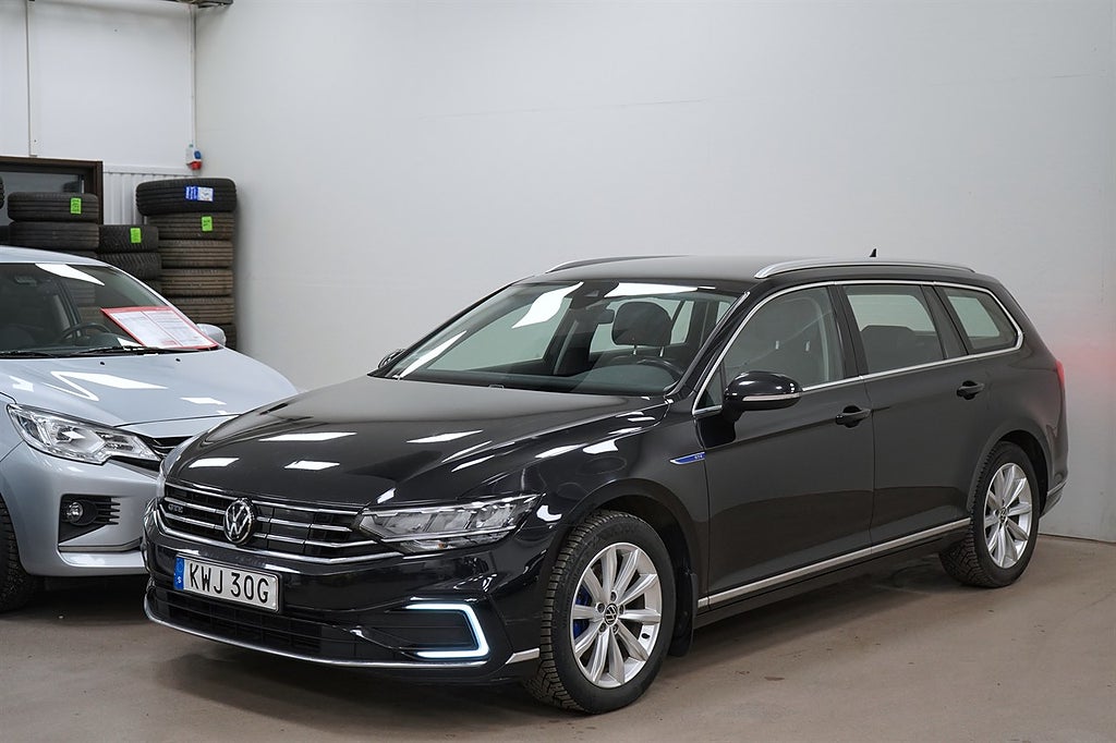 Volkswagen Passat GTE LADDHYBRID 1.4TSI ACT OPF 1-ÄGARE VÄRMARE