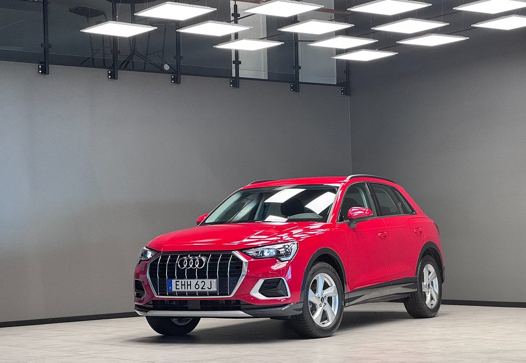 Audi Q3 35 TFSI S Tronic Proline Advan./Värmare/Drag/2,99%