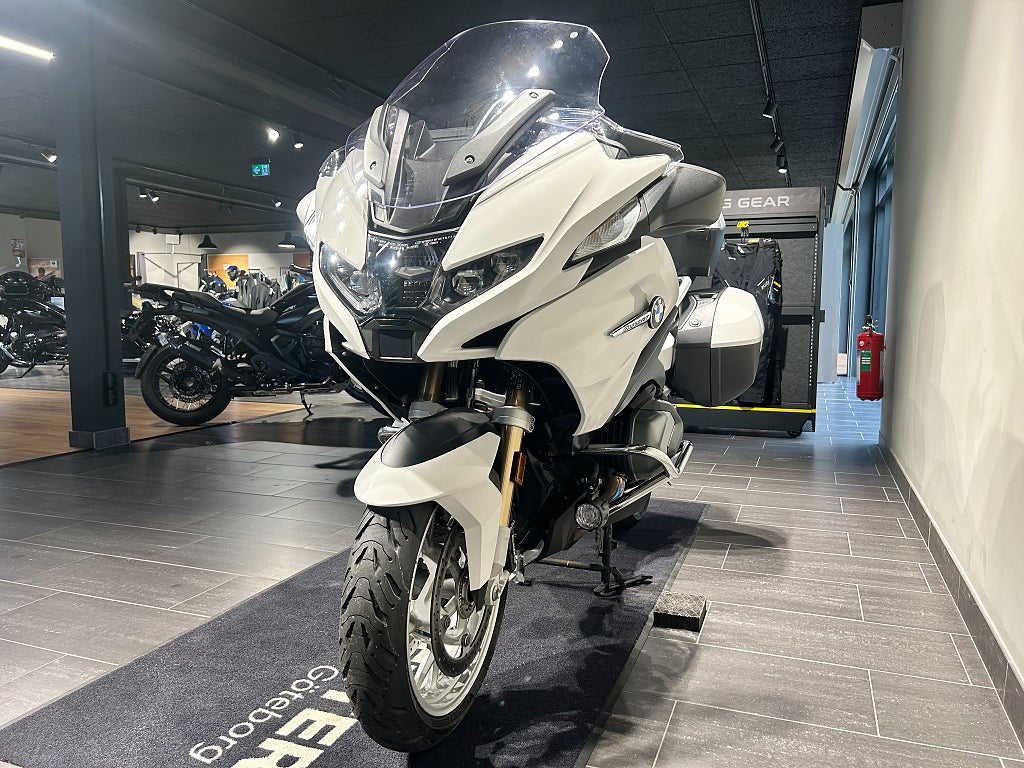 BMW R1250RT 3,45%/ACC/Comfort/Dynamic/Toppbox/Motorbågar