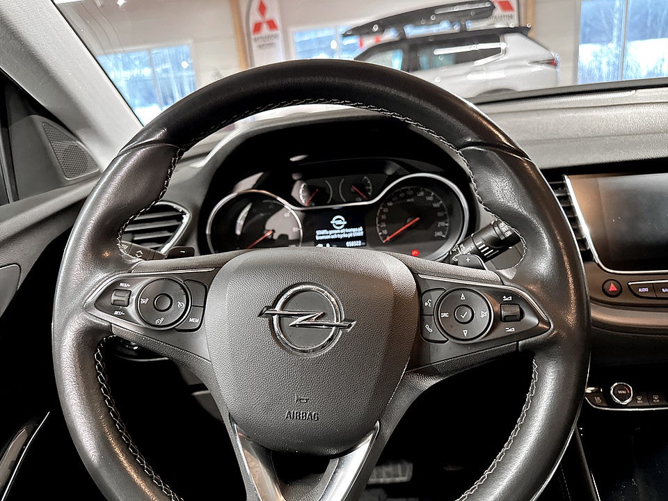 Bild på Opel Grandland Ultimate X 1.6 AWD PHEV 300hk Aut KAMPANJRÄNTA 3,99%