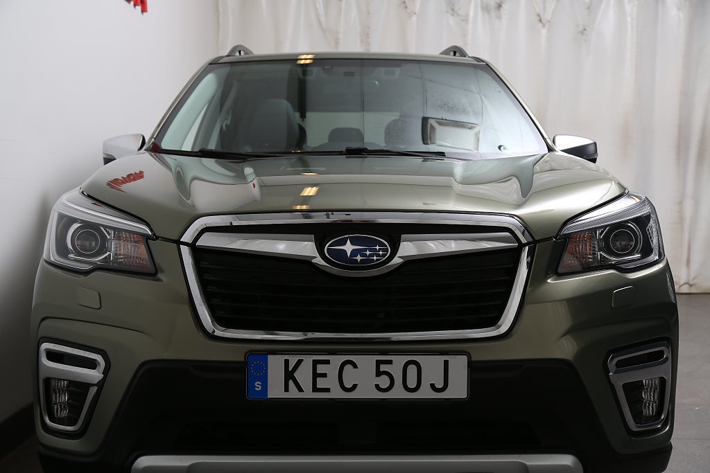 Subaru Forester 2,0i e-Boxer Summit AWD H/K Taklucka Skinn Dragkrok 2020