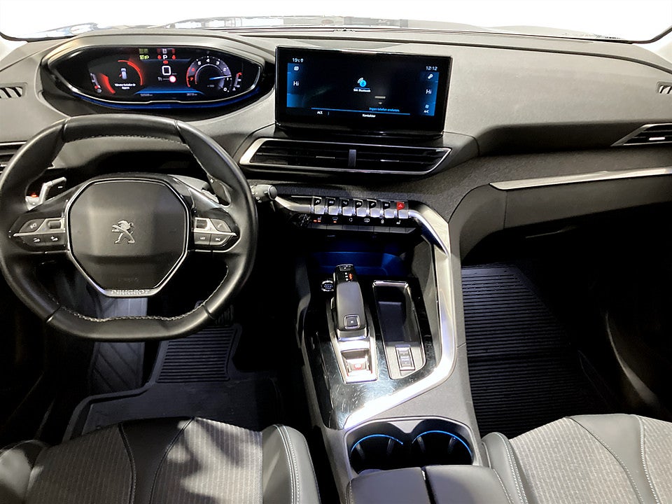 Bild på Peugeot 3008 Allure 1.2 PT 130hk Aut B-KAMERA CARPLAY