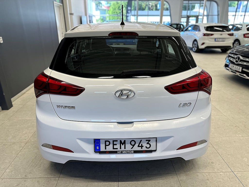 Hyundai i20 Comfort 1.2 Manuell, 84hk/Ratt Värme/LED RAMP