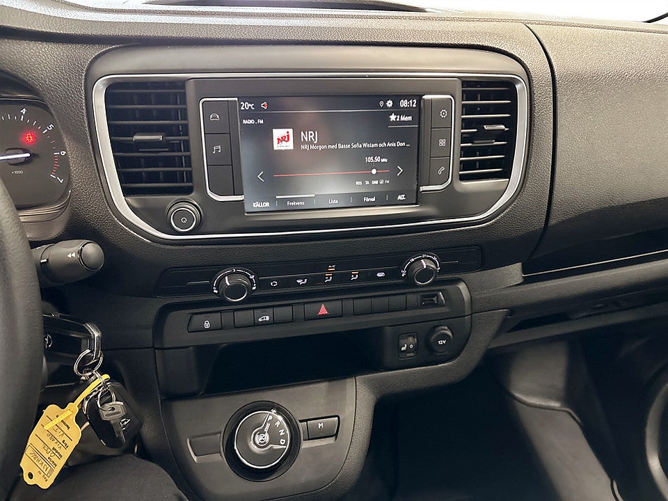 Bild på Opel Vivaro Business 2.0 BHDi 145hk Aut L3 WEBASTO B-KAMERA DRAG