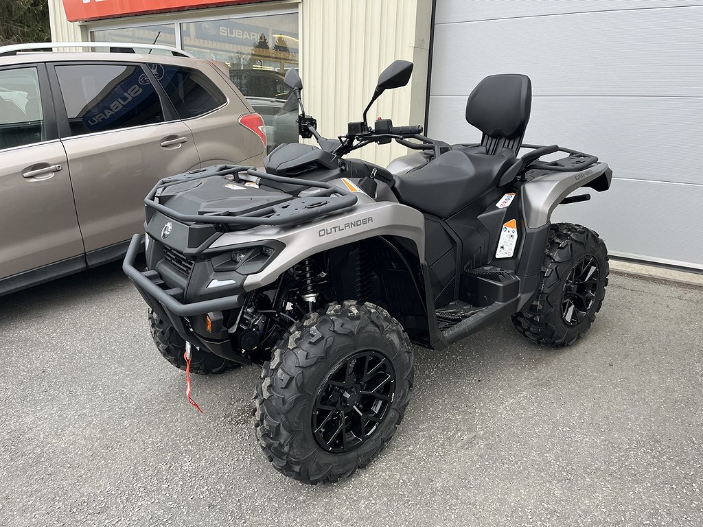 Can-Am Outlander  Max 700 XT T3B ABS  "Tillbehör 9000:-" 