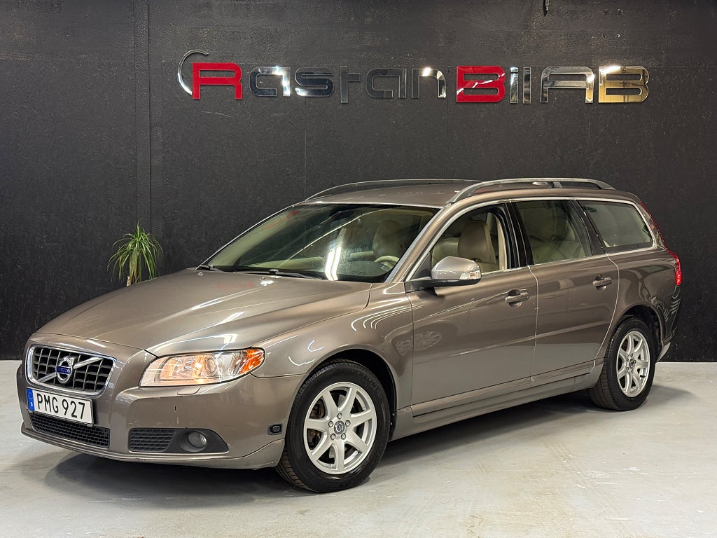 Volvo V70 2.5T Flexifuel DRIVe Momentum Ny Kamrem & Service 