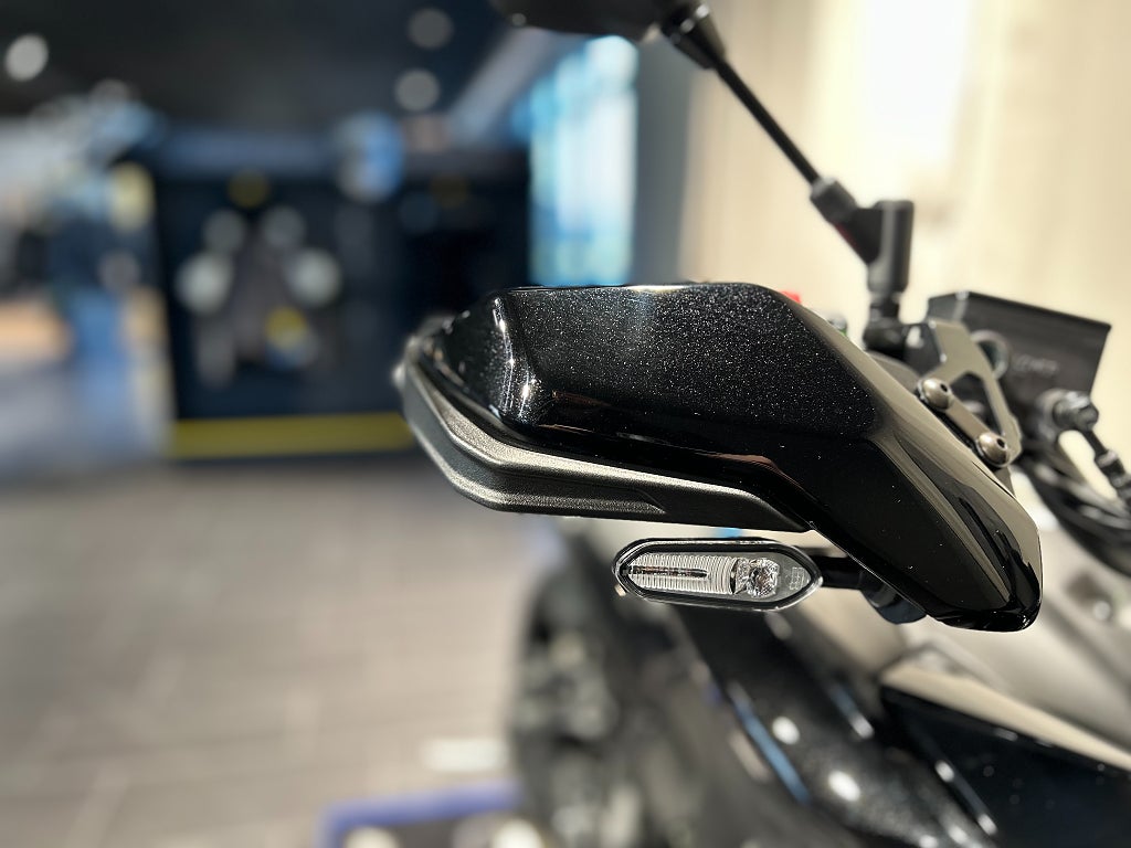 Yamaha TRACER 7 Midnight Black / Räntekampanj 3,45%/2026 / Omg lev!