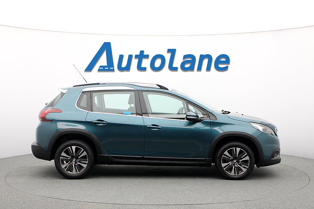 Peugeot 2008 1.2 PureTech 110 Allure CarPlay,PDC,Låg skatt, 110hk
