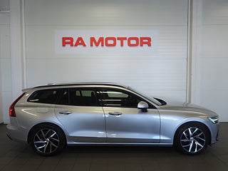 Kombi Volvo V60 3 av 23