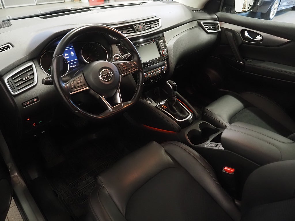 Nissan Qashqai 1.3 158hk DIG-T DCT Tekna | Navi | Backkamera | 2019