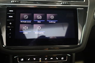 SUV Volkswagen Tiguan 26 av 33