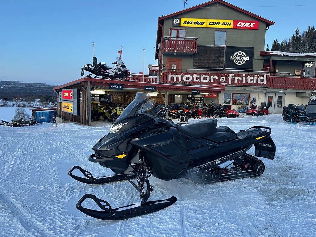 Ski-Doo Renegade Adenaline 900 ACE -25 